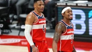 ウィザーズがレイカーズとの延長戦を制す…八村は先発出場し15得点を記録