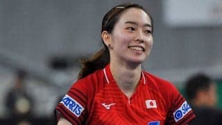 石川佳純が28歳誕生日　シックな私服姿＆映える花束の写真で報告「支えに改めて感謝」