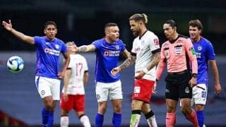 メキシコ主審が得点を“阻止”　まさかのクリア映像が反響拡大「良くやったぞ（笑）」