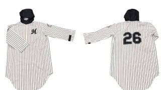 ロッテ、雨でも安心レインウェア限定販売　佐々木朗希ら14選手のホームユニデザイン