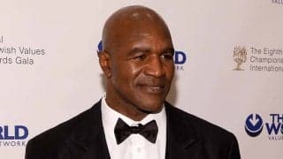 初孫は「ナオミ」に命名　ボクシング伝説の世界王者に米注目「おじいちゃんに似てる」