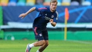 低空ブレ球ロングシュート！若手CBが見せた意外性溢れる一発【ファースト・ゴールズ】