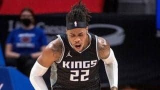 キングスがピストンズを下して9連敗から脱出、約3週間ぶりに勝利を飾る