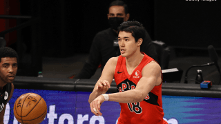 ラプターズがロケッツに11点差の快勝、渡邊雄太は4試合ぶりの出場で4得点をマーク