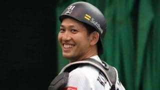 鷹の密かな“アキレス腱”　栗原陵矢の捕手起用に込められた工藤監督の思惑とは？