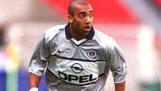 Jでもプレーした元ブラジル代表FWがPSGで見せたストライカーらしいハットトリック/1999-2000【ハットトリック・ヒーローズ】