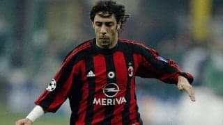 ミランの“マエストロ”ルイ・コスタが決めた痛烈グラウンダーミドル/2003-04【インクレディブル・ゴールズ】