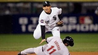 井口に似てる？　イグレシアスとの“好守比較”が米話題「見覚えある」「最高に好き」