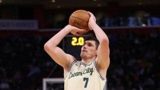 リーグベストの戦績を残すジャズがベテランフォワードのアーサン・イリヤソバと契約