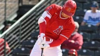 【MLB】大谷翔平、第1打席でシフト破る左前打でOP戦5試合連続安打！　通算128勝右腕から快音