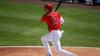 【MLB】大谷翔平、相手野手も苦笑いの内野安打に米記者注目「オオタニが快足を見せつけた」