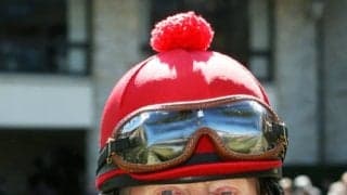 66歳のペリー・オウツ騎手が通算7154勝目を挙げ、佐々木竹見氏を抜く