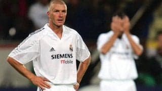 “貴公子”ベッカム、坊主時代の華麗なFK/2004-05【スーパーゴール図鑑/レアル・マドリー編】