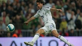 バルセロナさながらのダイレクトパスの応酬、最後はファン・ニステルローイがドンピシャボレー!/2006-07【スーパーゴール図鑑/レアル・マドリー編】