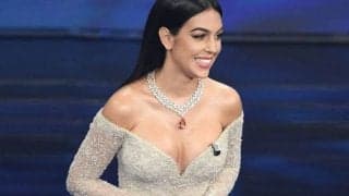 C・ロナウドのパートナー 1,700万円越えの時計&バックと共に旅行