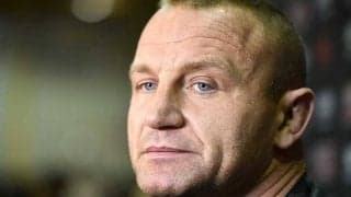 120kg“世界最強の男”が小さい　合計271kgフェイスオフが衝撃拡大「映画の一幕のよう」