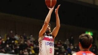 勝負どころの3ポイントシュートに泣いた三遠ネオフェニックス、秋田ノーザンハピネッツに5点差の惜敗