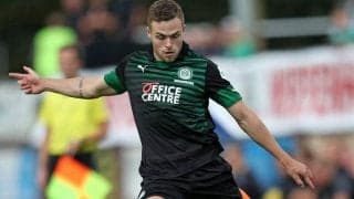 ミスキックがスタジアムの屋根を越え…板倉滉の同僚が見せた“宇宙開発”クロスに現地も注目