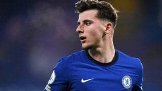 「なぜそこでドライバーを！？」ファッション雑誌に登場したマウントにチームメイトから的確なツッコミ