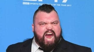 子どもの頭部級!?　世界最強の男“デカすぎる力こぶ”が反響拡大「君はモンスターだ」