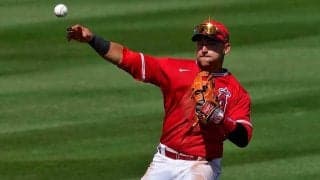 【MLB】「相変わらずバグってる」「これは異常」　エ軍名手の“1度で2度”凄い守備が話題