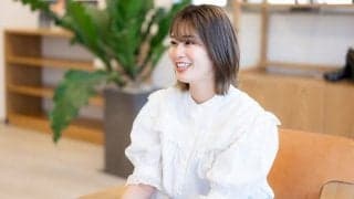 「可愛い」と話題、稲村亜美さんの12球団“おうち観戦”コーデ　隠された野球への思い