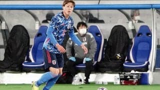 「左胸に拳を当てて…」吉田麻也のジェスチャーDF小川諒也が感じたもの「気合いが入った」