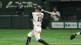 巨人加入の梶谷、新天地での初安打は古巣相手に満塁弾！　7回にダメ押し1号