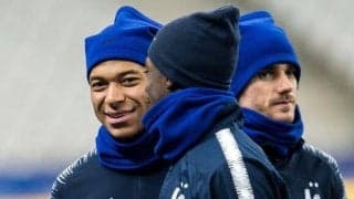 世界王者に自国メディアが集中砲火 エムバペも欠点露呈「スペースがないと...」