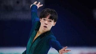 羽生結弦を真似してキョロキョロ　表彰式の17歳鍵山優真に反響「昔の宇野くんみたい」