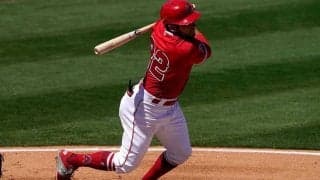 【MLB】当てられない球はない？　エ軍内野手の曲芸打法を実況絶賛「Mr.コンタクト」