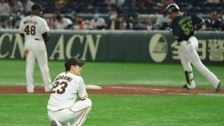巨人・野上、1055日ぶり先発勝利ならず　燕・村上の特大弾に膝から崩れ落ちる
