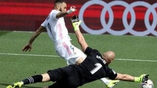 ベンゼマの公式戦5試合連続ゴールでレアルがエイバルに完勝...乾は後半から出場