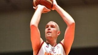 第3Qで流れをつかんだ川崎が三遠に連勝…ファジーカスは32得点18リバウンドを記録