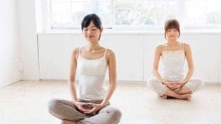 ヨガをより最高の時間に変える食事のコツ　ヨガの前にオススメ＆避けたい食品を紹介