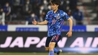 スペインの名指導者が田中碧を絶賛。「３人に囲まれてもパスを出せる」