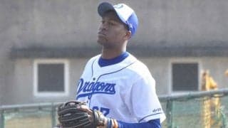 「ここには重力ないのか」中日160キロ右腕、“落ちてこない”大遠投が衝撃的