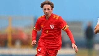 ロビー・サヴェージ氏の息子がユナイテッドとプロ契約締結!　先日にU-18ウェールズ代表デビュー