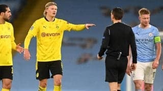 ハーランドにサインを求めた副審、自閉症治療センターの寄付のためだった！