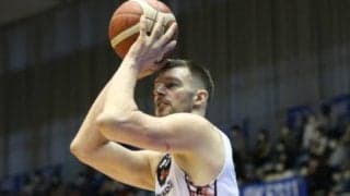 三遠が敵地で前日のリベンジを達成…イェロヴァツを含む4選手が2ケタ得点