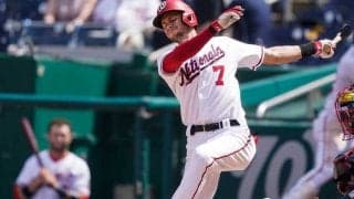 【MLB】三塁の白線上にピタリ…飛距離10Mの“秘技フルスイングバント”が「ビューティフル」