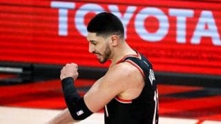 2000年以降で4人目！ ブレイザーズのエネス・カンターが1試合30リバウンドを奪取