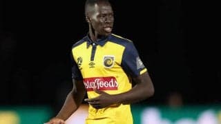 シュツットガルト、オーストラリアの19歳FWクオルを獲得