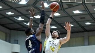 SR渋谷が横浜に逆転勝利！　ケリーを中心に第4Qだけで33得点を記録