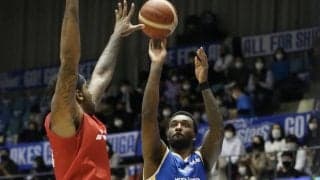 滋賀が名古屋Dとの接戦を制して白星…ハミルトンが勝ち越し3ポイントをヒット