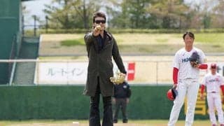 新庄剛志氏、現役断念に本音「独立Lも考えたけど…」　伝説の“本盗”の地で始球式