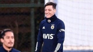 エジル スーパーリーグ開催に断固反対「子供たちはW杯やUCL優勝を夢見て育つ」