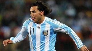 何故ももクロ？　元アルゼンチン代表FWの“珍ダンス”に衝撃「謎事象w」「待って…」