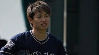「曲がり方がエグイ」「究極…」　オリ山岡、打者の視界から消えた“伝家の宝刀”