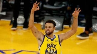 ウォリアーズのステフィン・カリーが3P成功本数の月間最多記録を更新